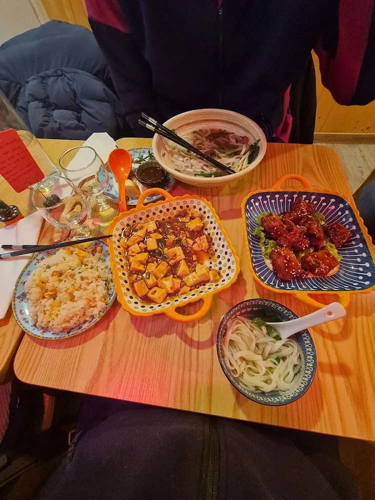 Porc Aux Caramel Bobun